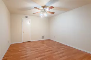 138 Summer Pl, Huntsville, TX 77340 - Photo 12