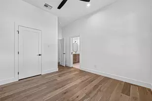 4802 Hummingbird St, Houston, TX 77035 - Photo 30