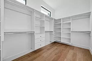 4802 Hummingbird St, Houston, TX 77035 - Photo 24