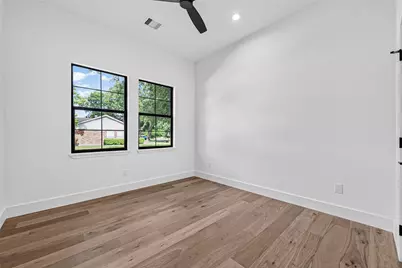 4802 Hummingbird Street, Houston, TX 77035 - Photo 30