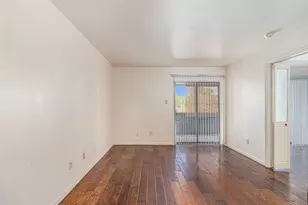 3045 Walnut Bend Ln, Houston, TX 77042 - Photo 12