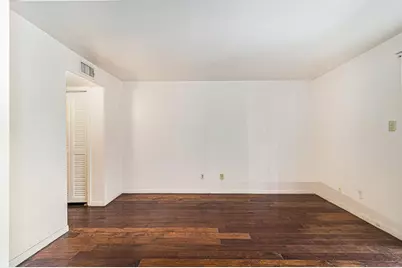 3045 Walnut Bend Lane #33, Houston, TX 77042 - Photo 12