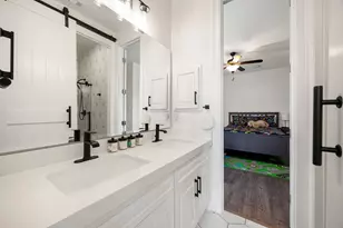 16214 Davy Crockett Ct, Cypress, TX 77433 - Photo 22