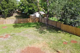 11514 Quincewood Dr, Houston, TX 77089 - Photo 2