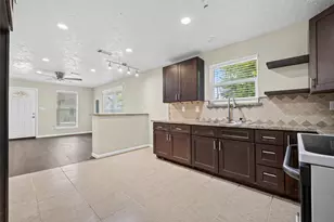 3421 Columbia St, Houston, TX 77018 - Photo 16
