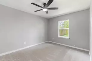 2208 Merle St, Pasadena, TX 77502 - Photo 12