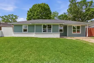 2208 Merle St, Pasadena, TX 77502 - Photo 1