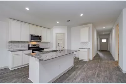 10602 Great Basin Drive, Rosharon, TX 77583 - Photo 18