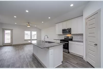 10602 Great Basin Drive, Rosharon, TX 77583 - Photo 14