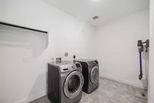 28410 Sunrise View Dr, Spring, TX 77386 - Photo 16