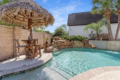 150 Greenwing Ln, Orange, TX 77630 - Photo 4