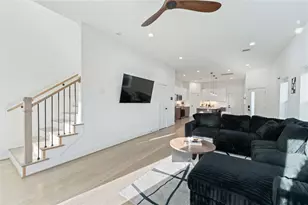 3034 Gray St, Houston, TX 77004 - Photo 8