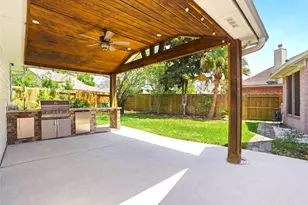 4707 Stackstone Ln, Katy, TX 77450 - Photo 2