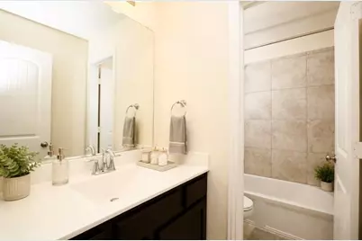 3642 Pasteur Lane, Iowa Colony, TX 77583 - Photo 4