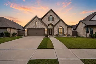 1934 Bayleaf Manor Dr, Manvel, TX 77578 - Photo 2