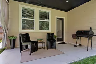 7067 Silverleaf Oak St, Conroe, TX 77304 - Photo 22