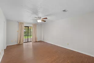 3803 Old Oaks Dr, Bryan, TX 77802 - Photo 20