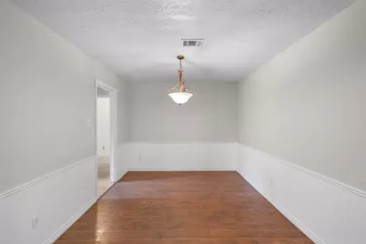3803 Old Oaks Drive, Bryan, TX 77802 - Photo 8