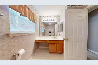 13726 Sablesprings Lane, Houston, TX 77014 - Photo 36