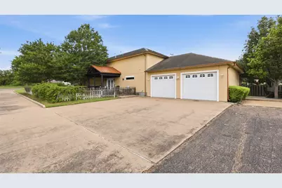 301 Stone Hill Drive #A, Brenham, TX 77833 - Photo 34