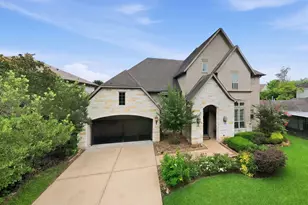 1510 Whispering Pines Dr, Houston, TX 77055 - Photo 2