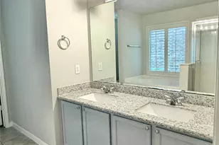 10214 E Summit Canyon Dr, Houston, TX 77095 - Photo 34