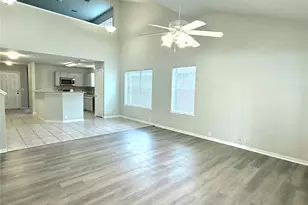 10214 E Summit Canyon Dr, Houston, TX 77095 - Photo 20