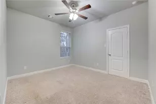 210 Elianne Lace Ct, Conroe, TX 77318 - Photo 44