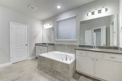 210 Elianne Lace Court, Conroe, TX 77318 - Photo 8