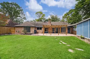 5639 Council Grove Ln, Houston, TX 77088 - Photo 18