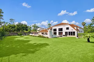 9105 Memorial Dr, Houston, TX 77024 - Photo 2