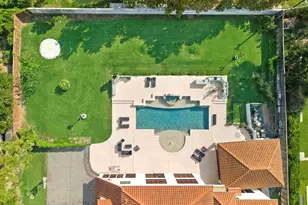 9105 Memorial Dr, Houston, TX 77024 - Photo 34