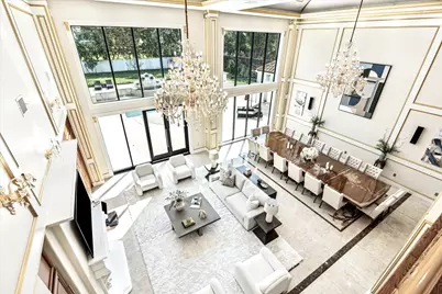 9105 Memorial Drive, Houston, TX 77024 - Photo 8