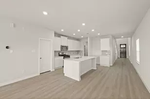 310 Long Br Dr, Dayton, TX 77535 - Photo 8