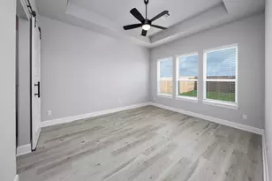 1806 Grass Vly Dr, Iowa Colony, TX 77583 - Photo 4