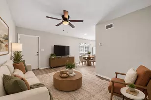 9711 Linkmeadow Ln, Houston, TX 77025 - Photo 2