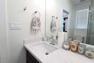 8113 Miley St, Houston, TX 77028 - Photo 14