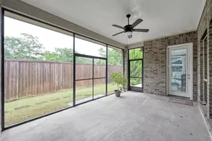 10402 Lake Palmetto Dr, Conroe, TX 77385 - Photo 34