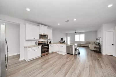 3006 Floating Barque Drive, Santa Fe, TX 77510 - Photo 8