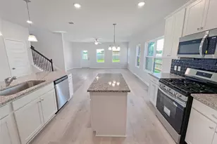 6218 Pk Lndg Ln, Baytown, TX 77521 - Photo 6