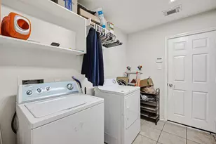 12042 Clear Brook Oak St, Houston, TX 77089 - Photo 18