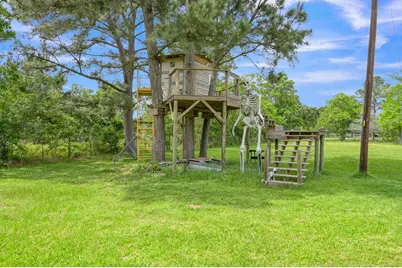 251 Petty Road, Waller, TX 77484 - Photo 18