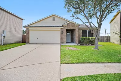 2709 Marlin Drive, Texas City, TX 77591 - Photo 2