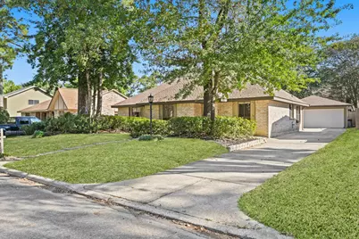 3106 Falling Brook Drive, Kingwood, TX 77345 - Photo 2