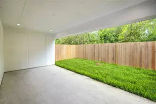 4535 Creekmont Dr, Houston, TX 77091 - Photo 20