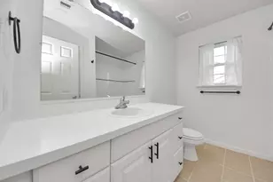 1610 7th St, Hempstead, TX 77445 - Photo 18