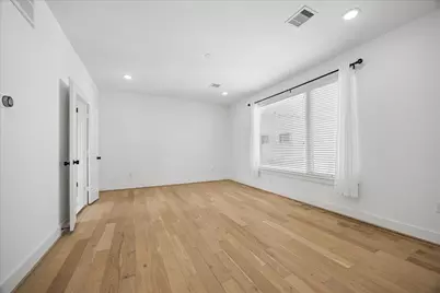 208 N York Street #B, Houston, TX 77003 - Photo 18