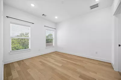 208 N York Street #B, Houston, TX 77003 - Photo 24
