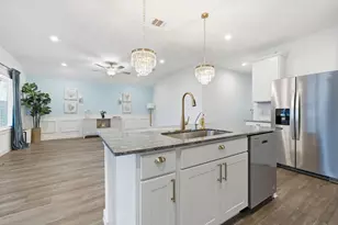 3027 Magnolia Pass Ln, League City, TX 77573 - Photo 6