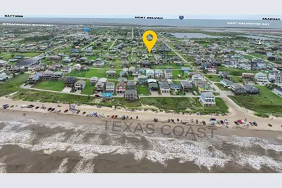 1987 Avenue F, Crystal Beach, TX 77650 - Photo 4